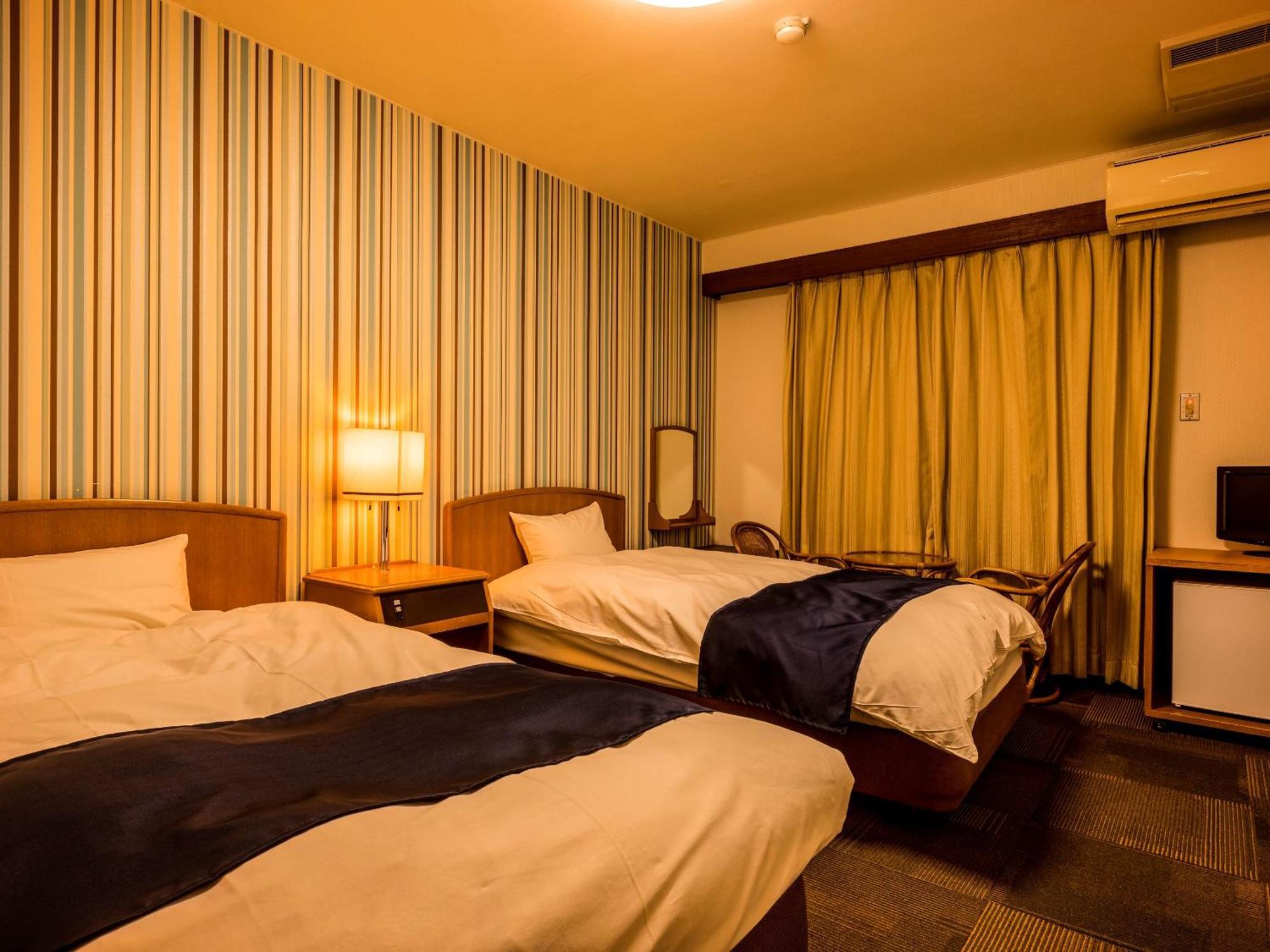 Ooedo Onsen Monogatari Enakyo Hotel Bagian luar foto