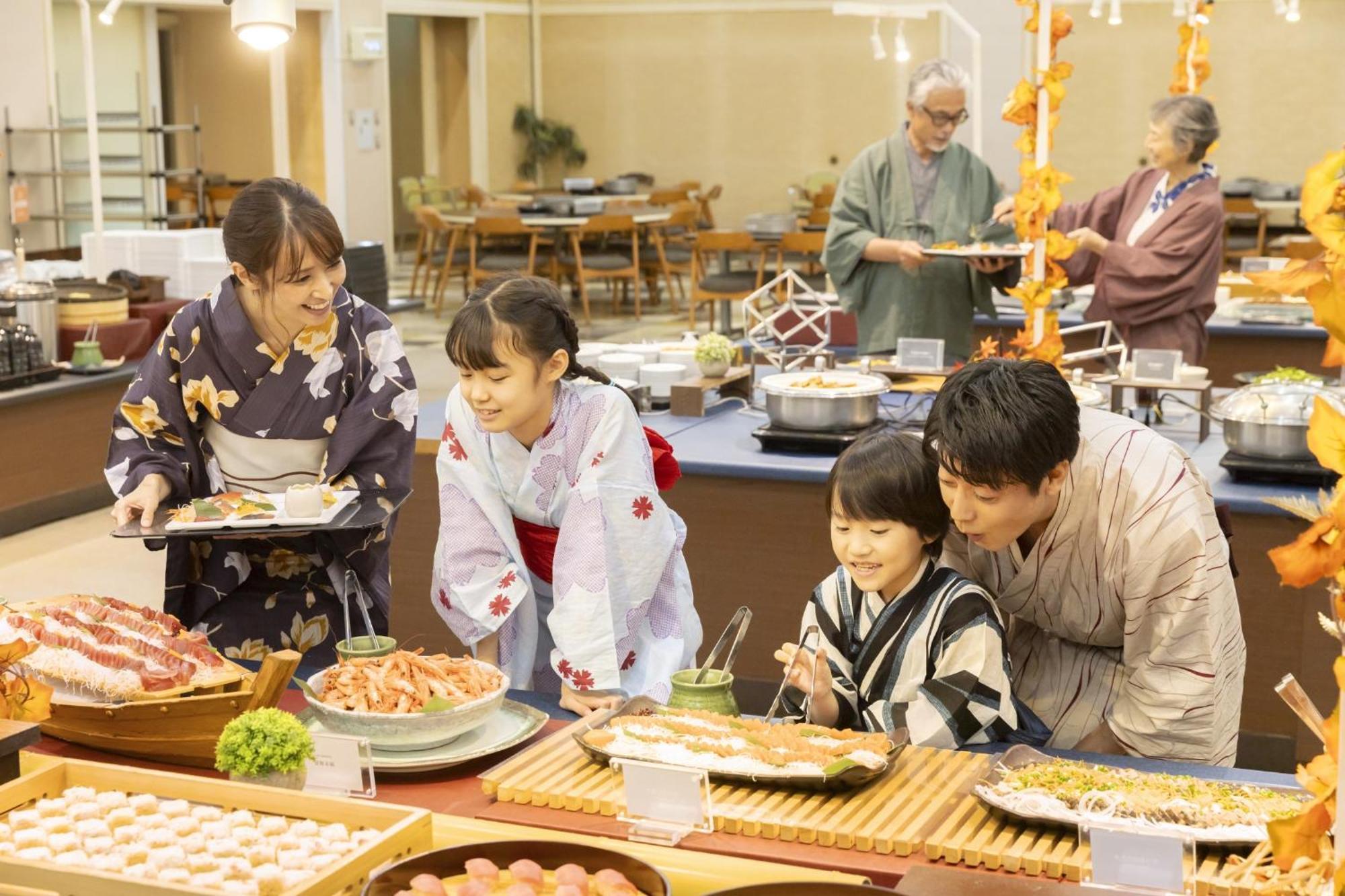 Ooedo Onsen Monogatari Enakyo Hotel Bagian luar foto